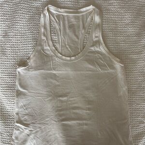 Lululemon Athletica Gray and White Fitted Sleeveless Tank Top